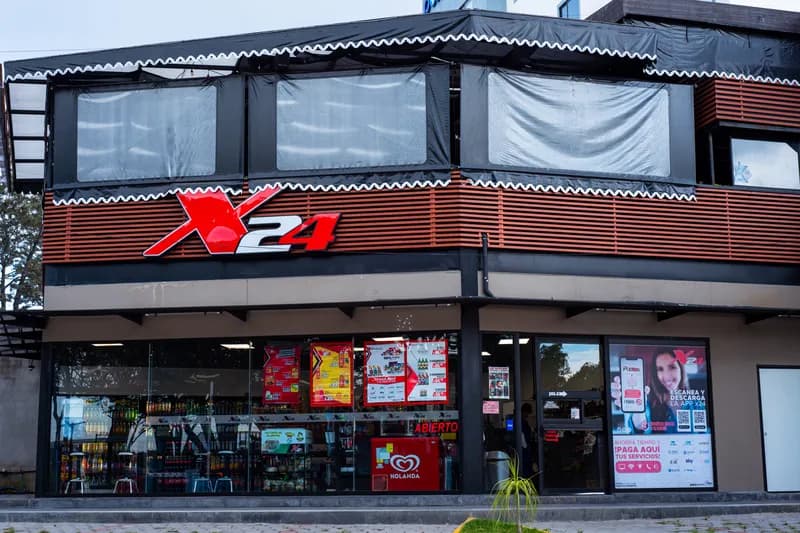 Fachada X24 estilo urbano